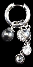 Unusual Vintage Sterling Silver Earring /w Charms