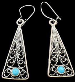 Beautiful Vintage Sterling Silver & Turquoise Filigree Dangle Earrings