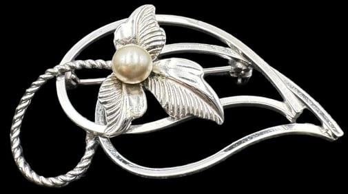 Beautiful Vintage VAN DELL Sterling Silver & Pearl Designer Brooch