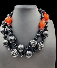 Very Unusual Vintage Hand Carved Onyx & Carnelian Buddha Head Bead Necklace