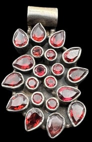Stunning Vintage Sterling Silver & Garnet Cluster Pendant