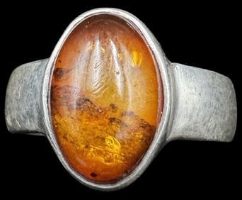 Stylish Vintage Mid-Century Sterling Silver & Amber Ring