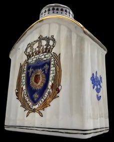 Vintage ca. 1950s Hua Rong Tang Zhi Chinese Porcelain Tea Caddy /w "Chateau de Versailles" Crest