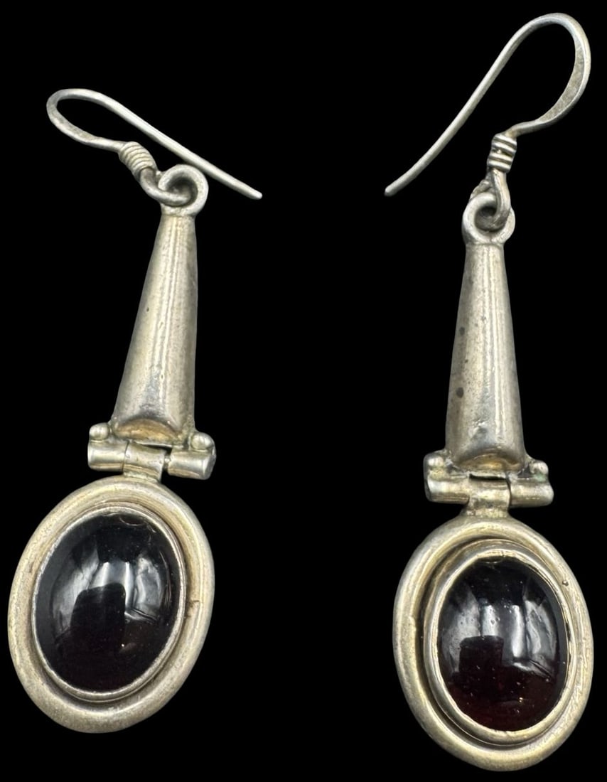 Gorgeous Vintage Sterling Silver & Red Gemstone Earrings (1 of 2)