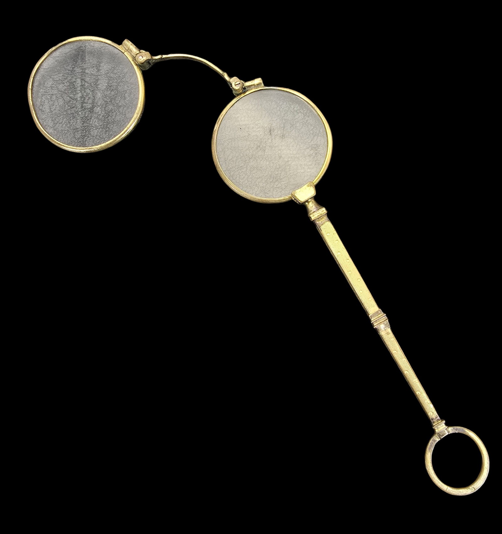 Antique 1900s European Spring Operated Gold Plated Lorgnette / Spectacles: Very good antique condition with minor wear and patina according to age. Measures approx. 5" high x 4" wide and weighs ca. 25.5 grams.
