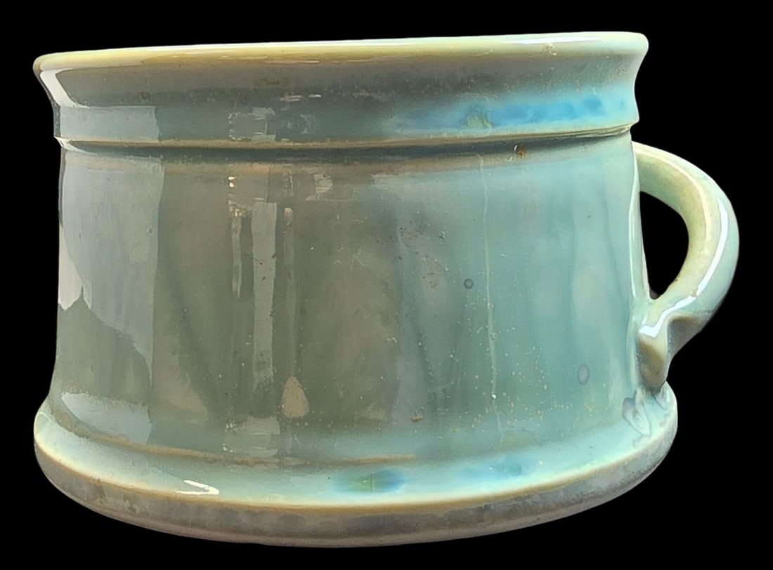 Vintage EDGECOMB POTTERY Glazed Ceramic Coffee or Shaving Mug: Very good vintage condition with minor wear according to age, please see pictures. No cracks or repairs. Measures approx. 2 1/2" high x 4" wide. Marked.