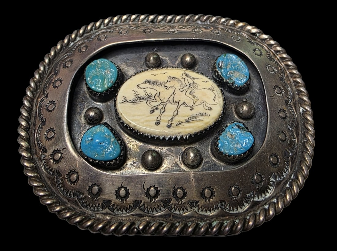 Very Unusual Vintage Native American Sterling Silver, Scrimshaw & Turquoise belt Buckle (1 of 4)