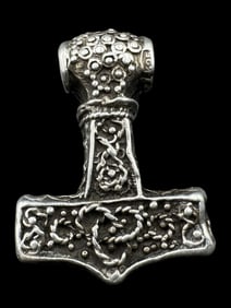 Very Cool Vintage Sterling Silver Nordic Mythology Thor's Hammer Pendant