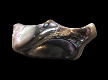 Vintage Mother of Pearl Pin Brooch