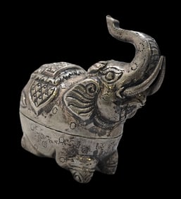 Antique Indian Mughal 900 Silver Ceremonial Elphant Spice Box