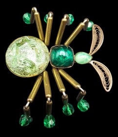 Very Unusual Vintage Filigree Goldtone Metal & Glass Stone Costume Jewelry Spider Brooch