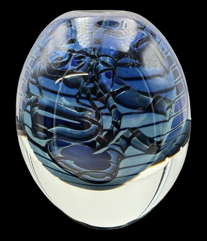 Vintage 1996 ROBERT EICKHOLT Handblown Modernist Aquatic Art Glass Paperweight / Vase (1 of 5)