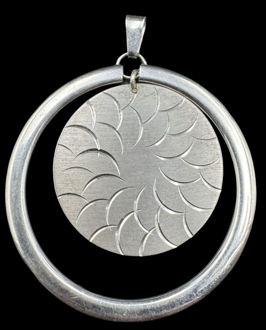 Unusual Vintage Sterling Silver Pendant (1 of 2)