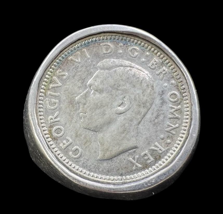 Vintage Sterling Silver & 1940 George IV Coin Ring: Very good vintage condition with minor patina according to age. Measures approx. 5/8" in diameter and weighs ca. 5.4 grams. The ring is a size 7.5. Marked for Sterling Silver.