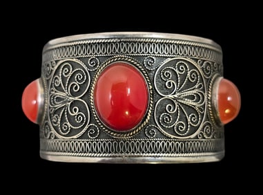 Stylish Vintage Sterling Silver & Red Glass Stone Cuff Bracelet
