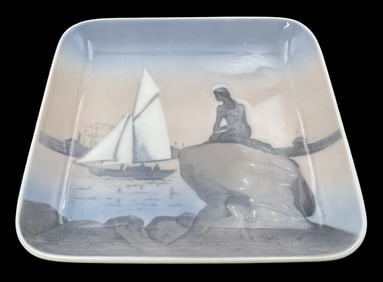 Vintage BING & GRONDAHL Denmark Ceramic Porcelain Mermaid on Rock Trinket Dish