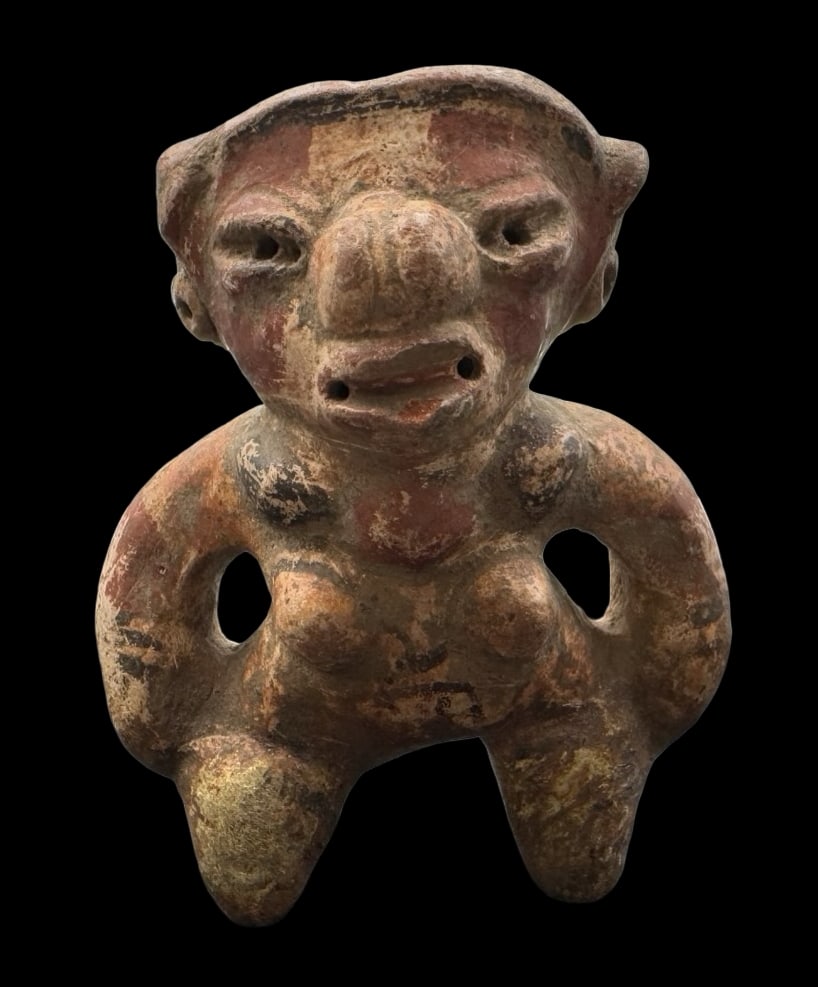 Antique Pre-Columbian Female Clay Figurine (1 of 4)