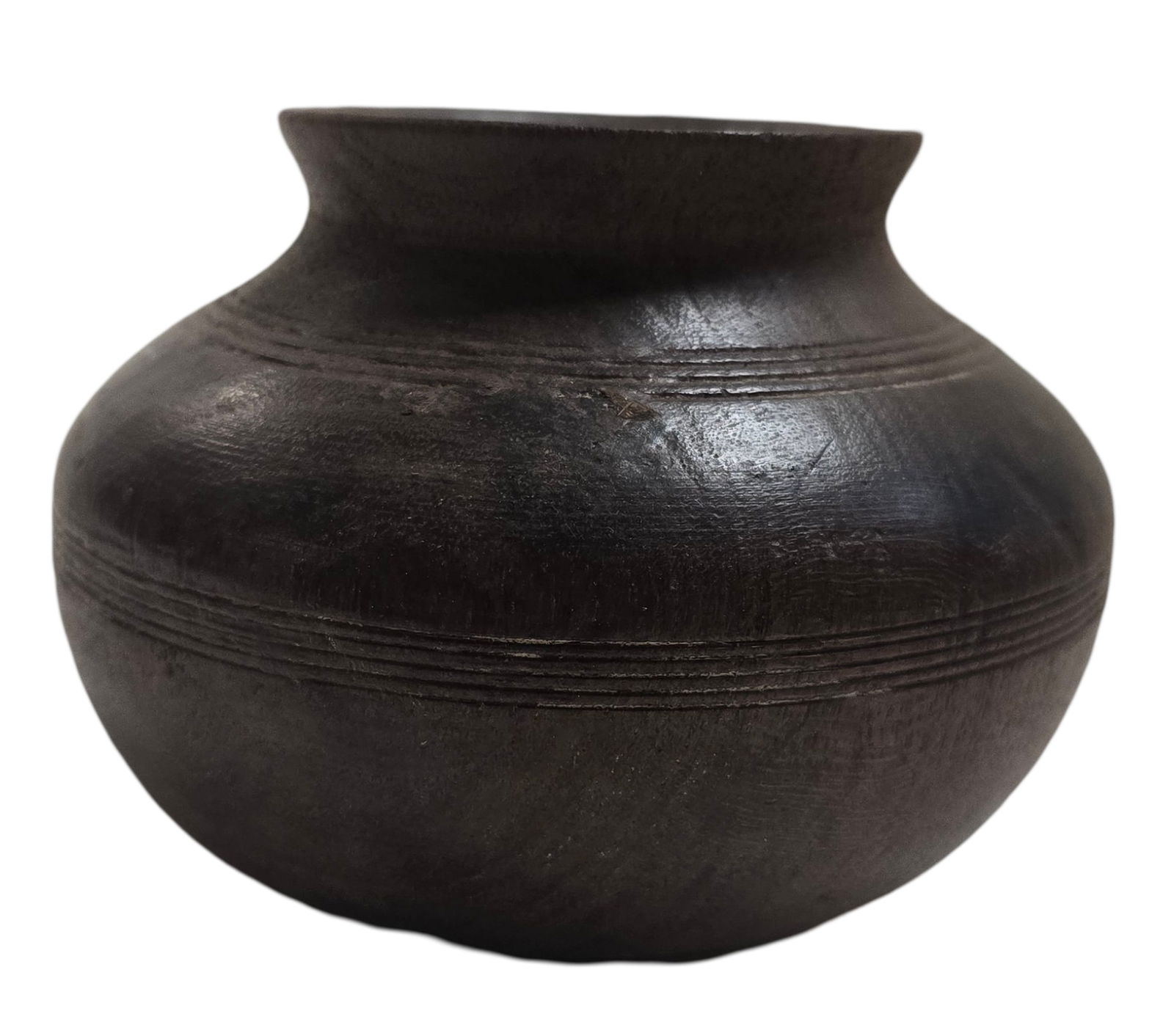 Antique Rosewood Bowl: Very good vintage condition with minor wear according to age, please see pictures. No cracks or repairs. Measures approx. 4" high x 5" wide. Marked.