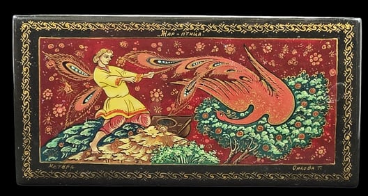 Hand-painted russian lacquer box with traditional folk art