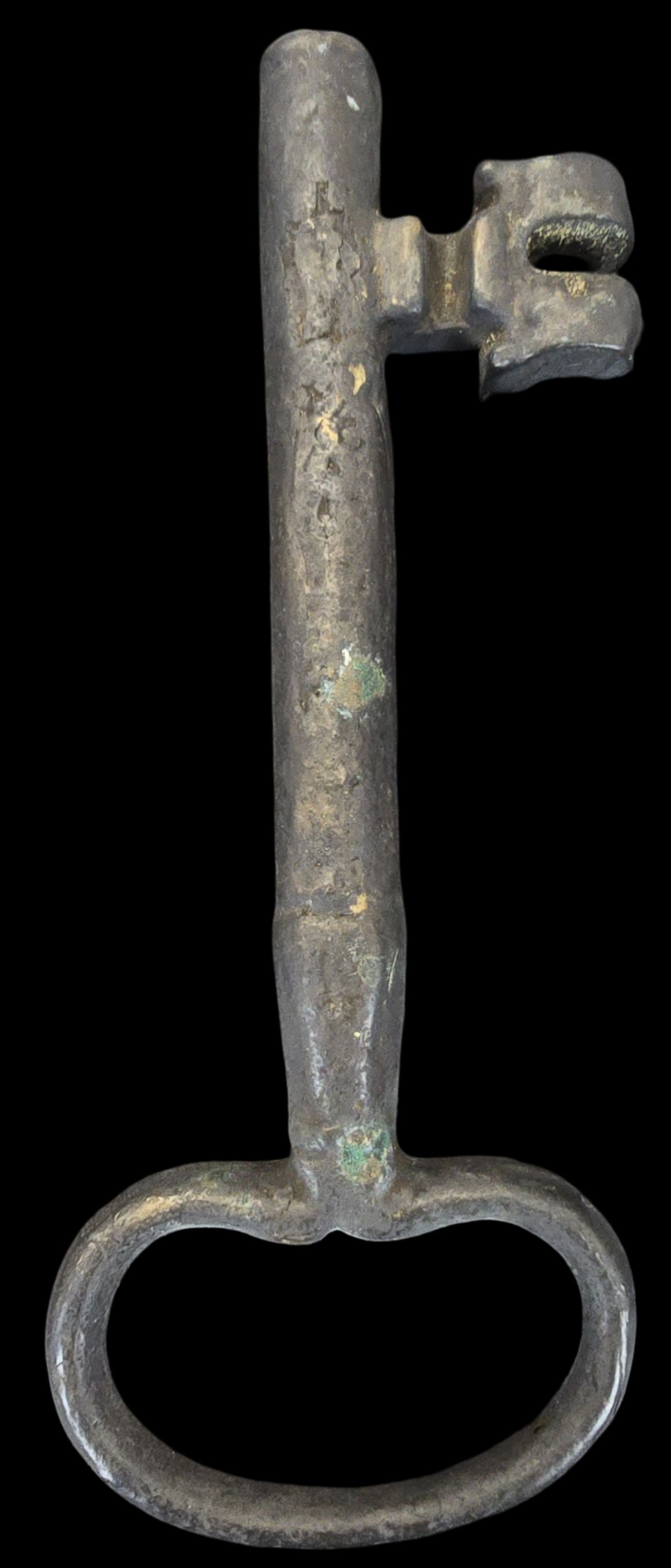 Ca. 18th Century Spanish Hand Forged Iron Castle/Estate Skeleton Key (1 of 4)