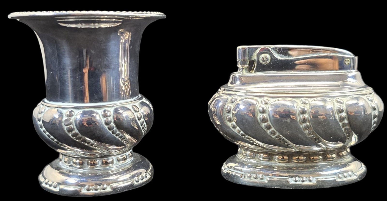 Stylish Vintage RONSON Silverplate Table Lighter /w Matching Cigarette Holder (1 of 6)