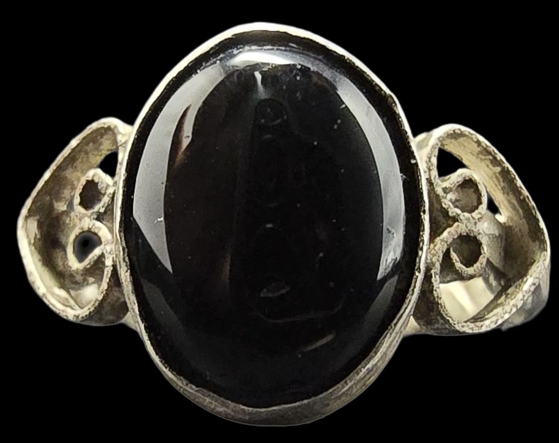 Gorgeous Ornate Vintage Sterling Silver & Black Onyx Ring (1 of 4)