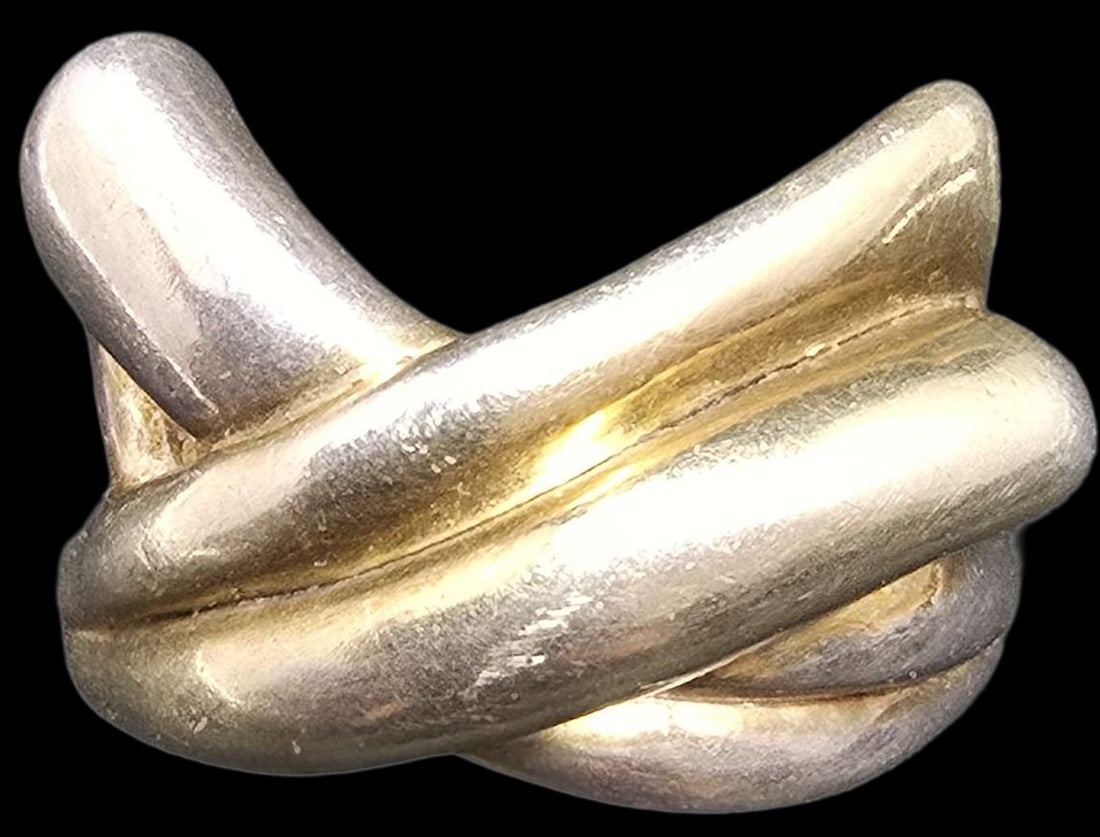 Very Unusual Vintage Sterling Silver Electroform Ring: Very good vintage condition with minor patina according to age. The ring is a size 8 and weighs ca. 6.5 grams. Marked for Sterling Silver.