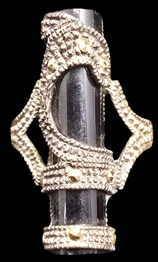 Very Unusual Vintage Sterling Silver, Macarsite & Black Onyx Ring (1 of 5)