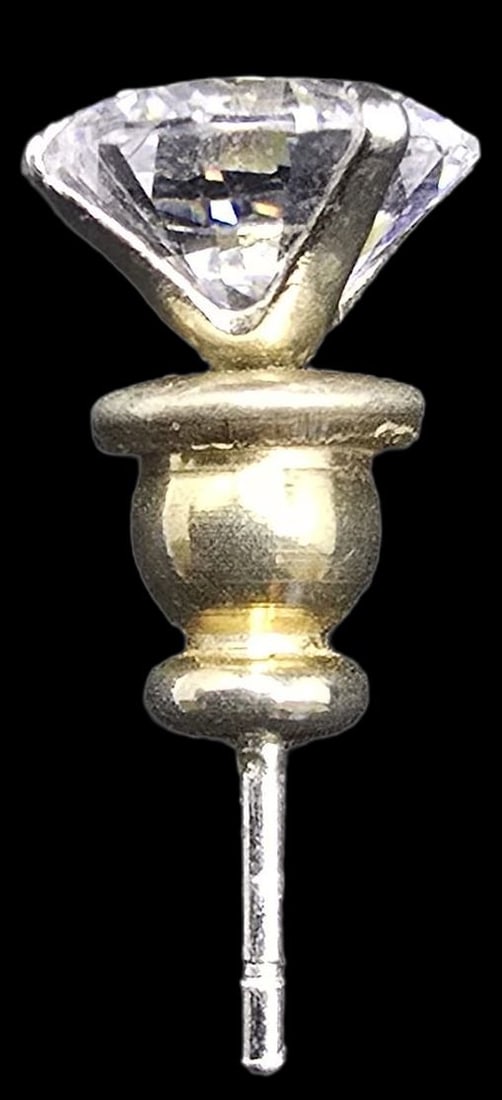 Vintage Sterling Silver Stud Earring /w Big Clear Gemstone: Very good vintage condition with minor patina according to age. Weighs ca. 0.85 grams. Marked for Sterling Silver.