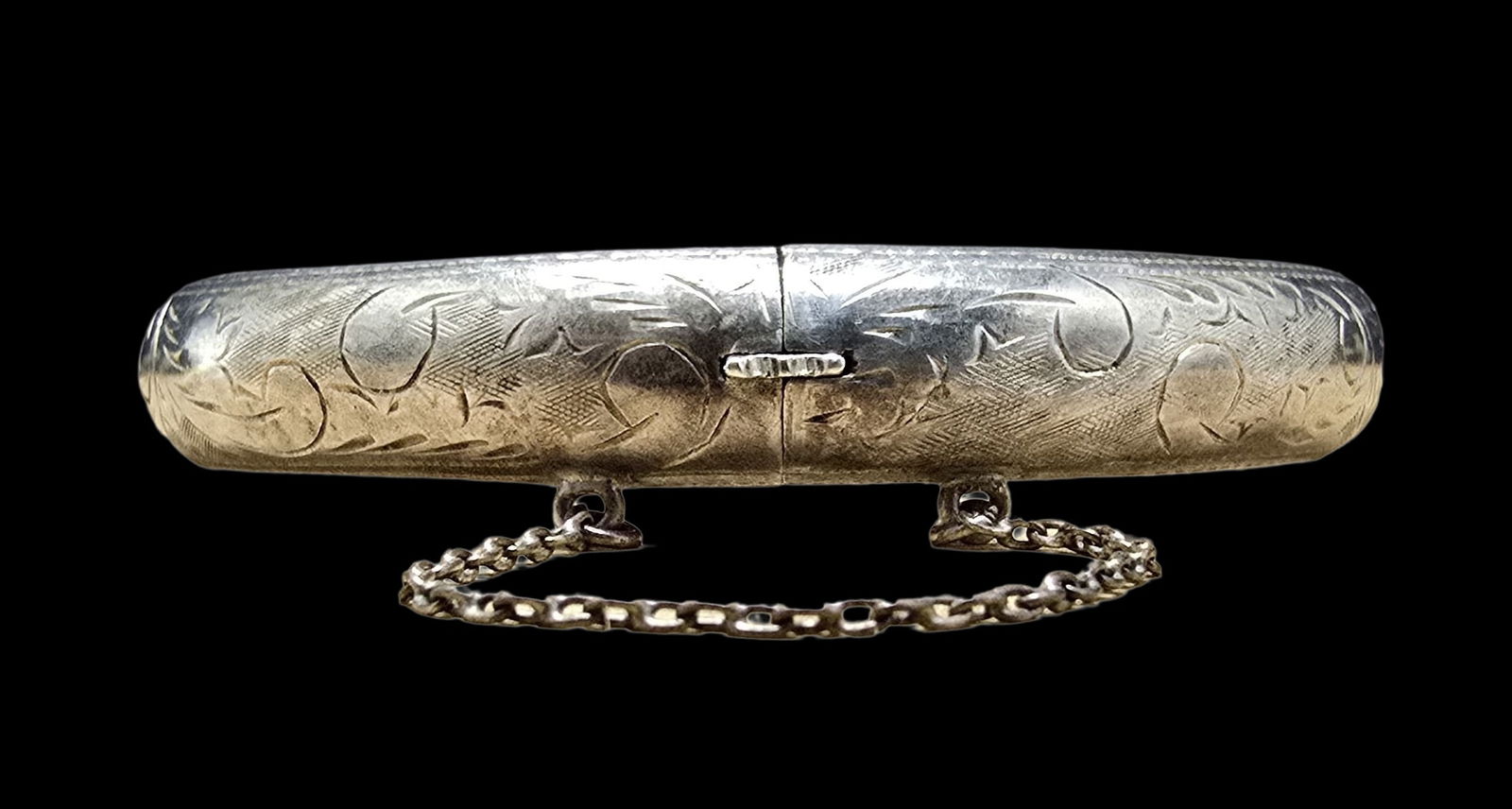 Ornately Engraved Vintage Sterling Silver Bangle Bracelet (1 of 5)