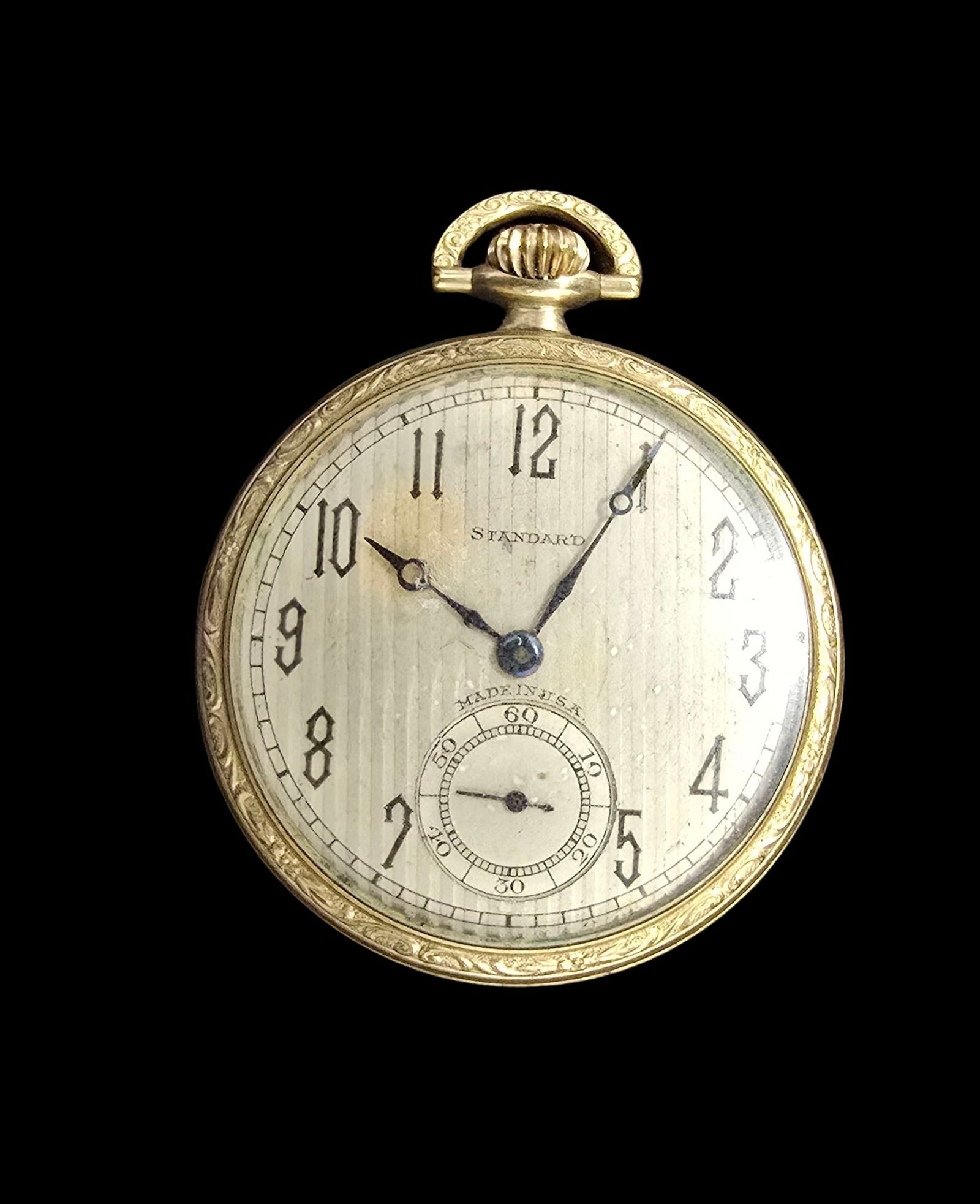 Ornate Vintage STANDARD Gold-Tone Metal Pocket Watch (1 of 3)