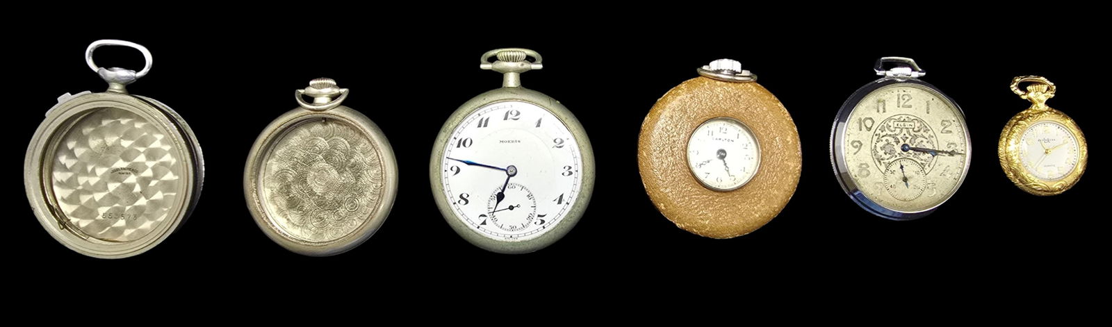 Lot of Vintage Pocket Watches & Cases: Very good vintage condition with minor patina according to age. Measures approx. ?" long and ?" wide and weighs ca. ? grams.