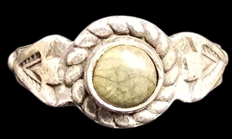 Vintage Mid-Century Southwestern Native American Sterling Silver Ring (1 of 4)