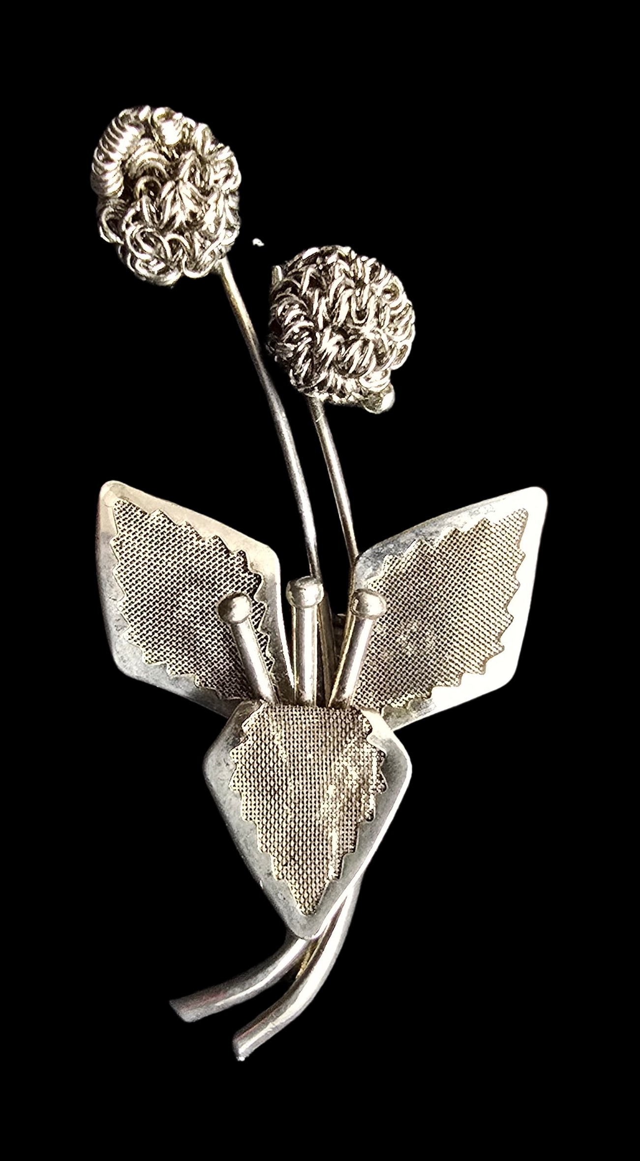 Beautiful Ornate Vintage Sterling Silver Flower Shaped Brooch Pin (1 of 3)