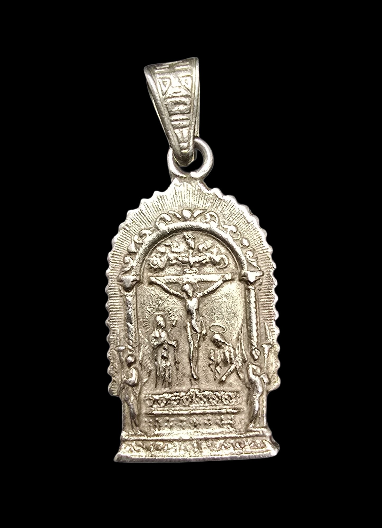 Very Detailed Vintage Sterling Silver Religious Pendant Charm (1 of 3)