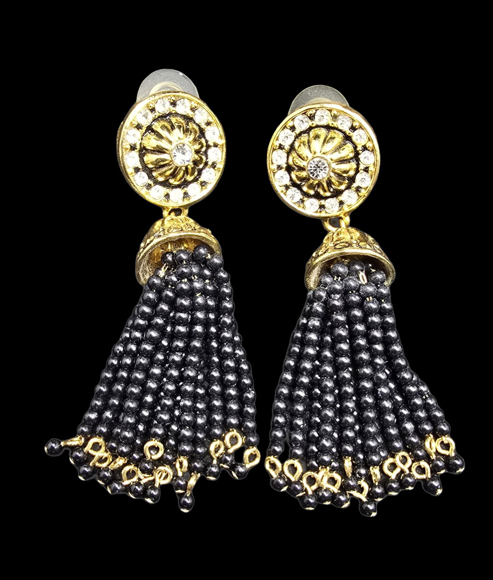 Lovely Vintage AVON Gold-Tone Metal Beaded Costume Jewelry Drop / Dangle Earrings (1 of 2)