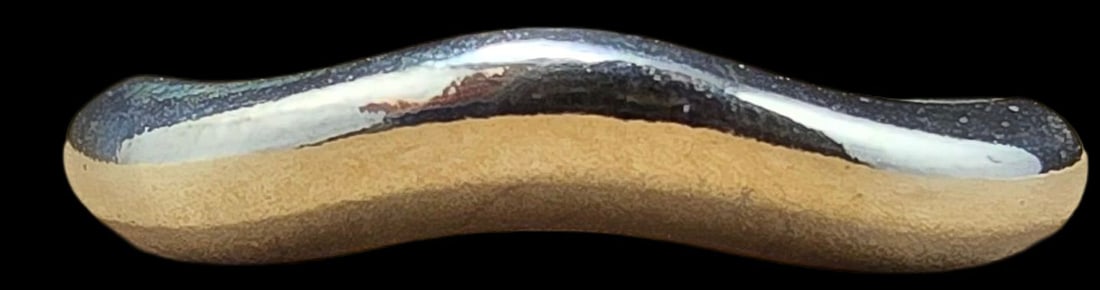 Stylish Vintage Silver-Tone Metal Costume Jewelry Ring: Very good vintage condition with minor patina according to age. The ring is a size 8 and weighs ca. 3 grams.