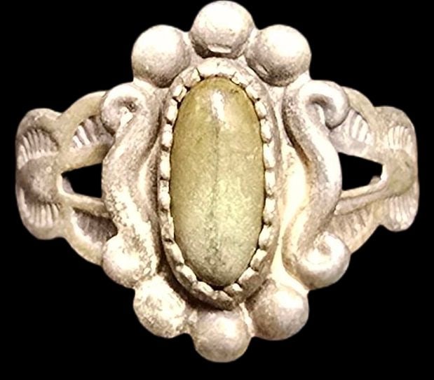 Vintage Mid-Century 1960s Native American BELL Trading Post Sterling Silver & Gemstone Ring (1 of 4)