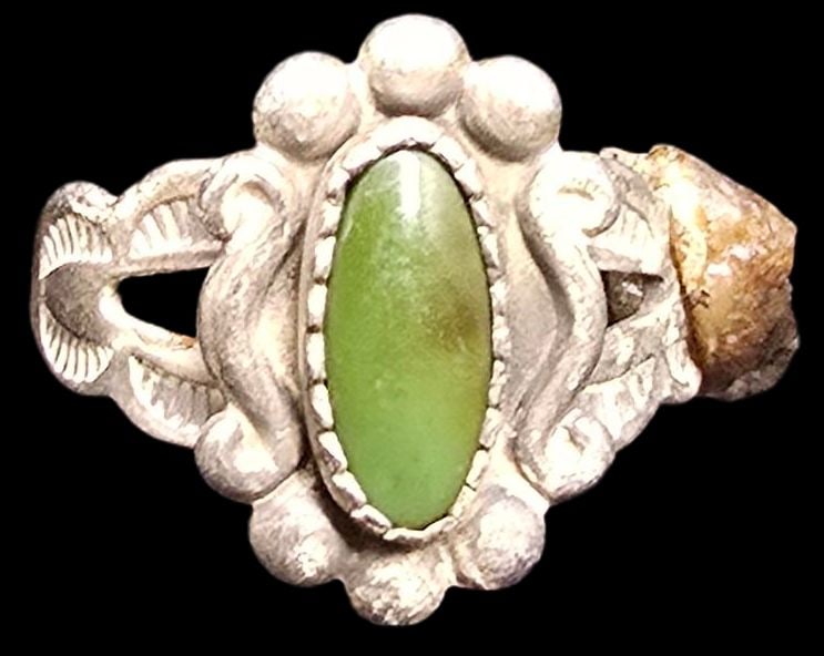 Vintage Mid-Century 1960s Native American BELL Trading Post Sterling Silver & Gemstone Ring (1 of 4)