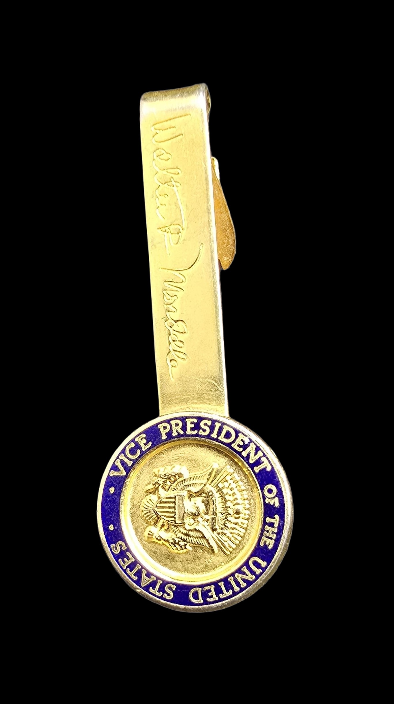 Vintage Gold-Plated VICE PRESIDENT OF THE UNITED STATES OF AMERICA WALTER MONDALE Enamel Pin: Very good vintage condition with minor patina according to age. Measures approx. 2" long x 1" wide and weighs ca. 9.5 grams.