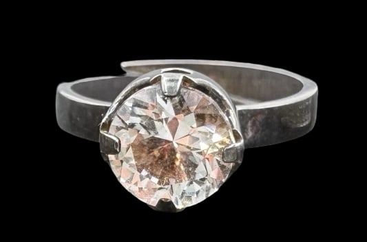 Lot of 4 Charming Vintage Mid-Century European 800/835 Silver Rings: Very good vintage condition with minor patina according to age. Weighs ca. 17.9 grams. The rings are sizes 6 1/2, 6 3/4, 5 & 4 1/2. Marked for silver.