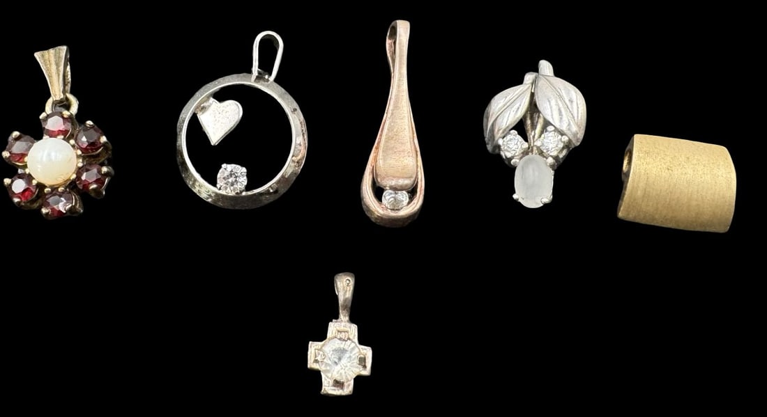 Lot of 6 Charming Vintage Sterling Silver & European 835 Silver Pendant Charms (1 of 3)
