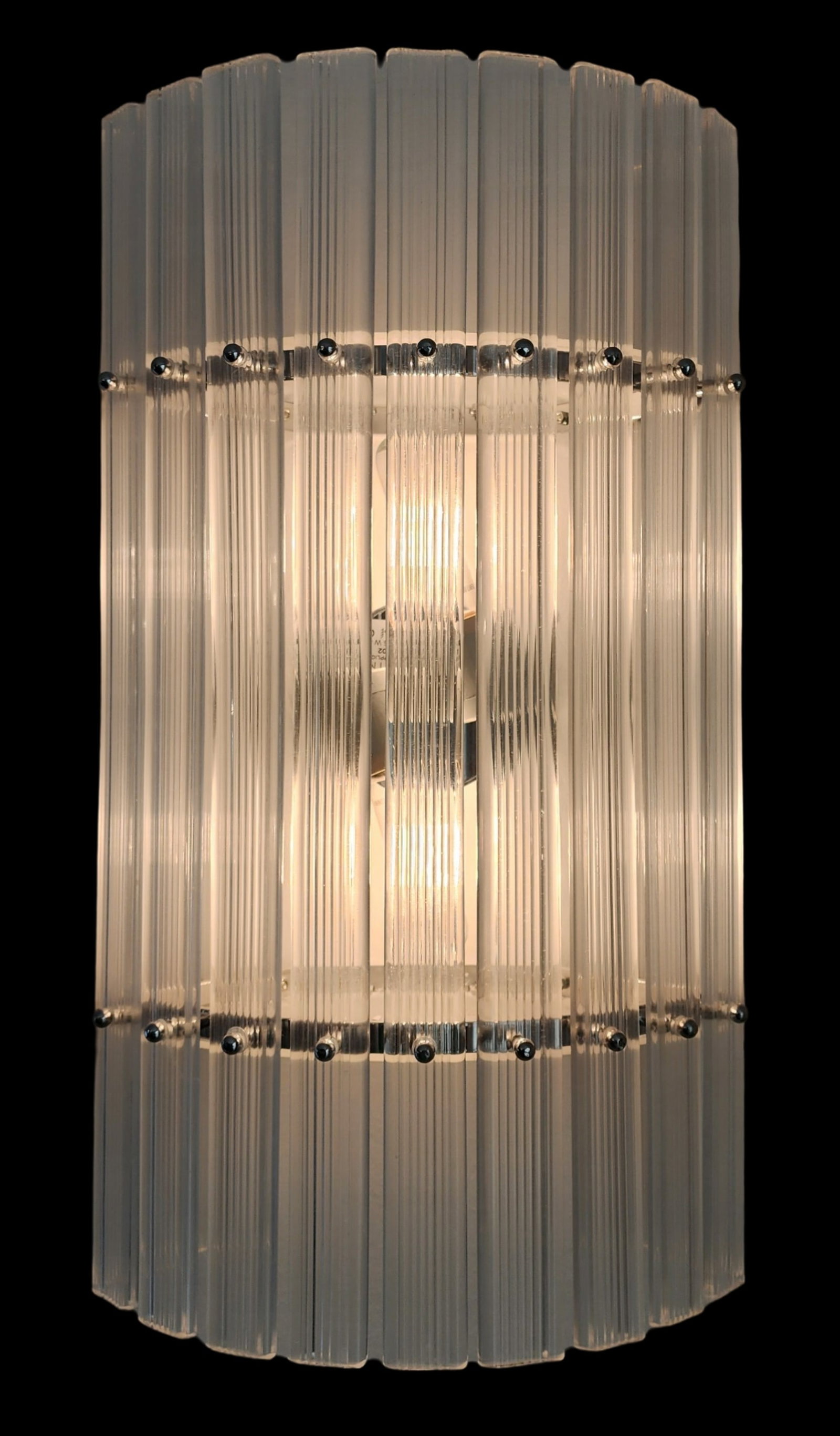 Vintage VENINI Murano Italy "NASTRI" Art Glass Wall Sconce Lamp: Beautiful Italian designer wall lamp in excellent vintage condition; No chips, cracks, or repairs. Measures approx. 23 1/2" high x 13" wide. WE DO NOT OFFER IN-HOUSE SHIPPING for THIS PIECE BUT WILL O