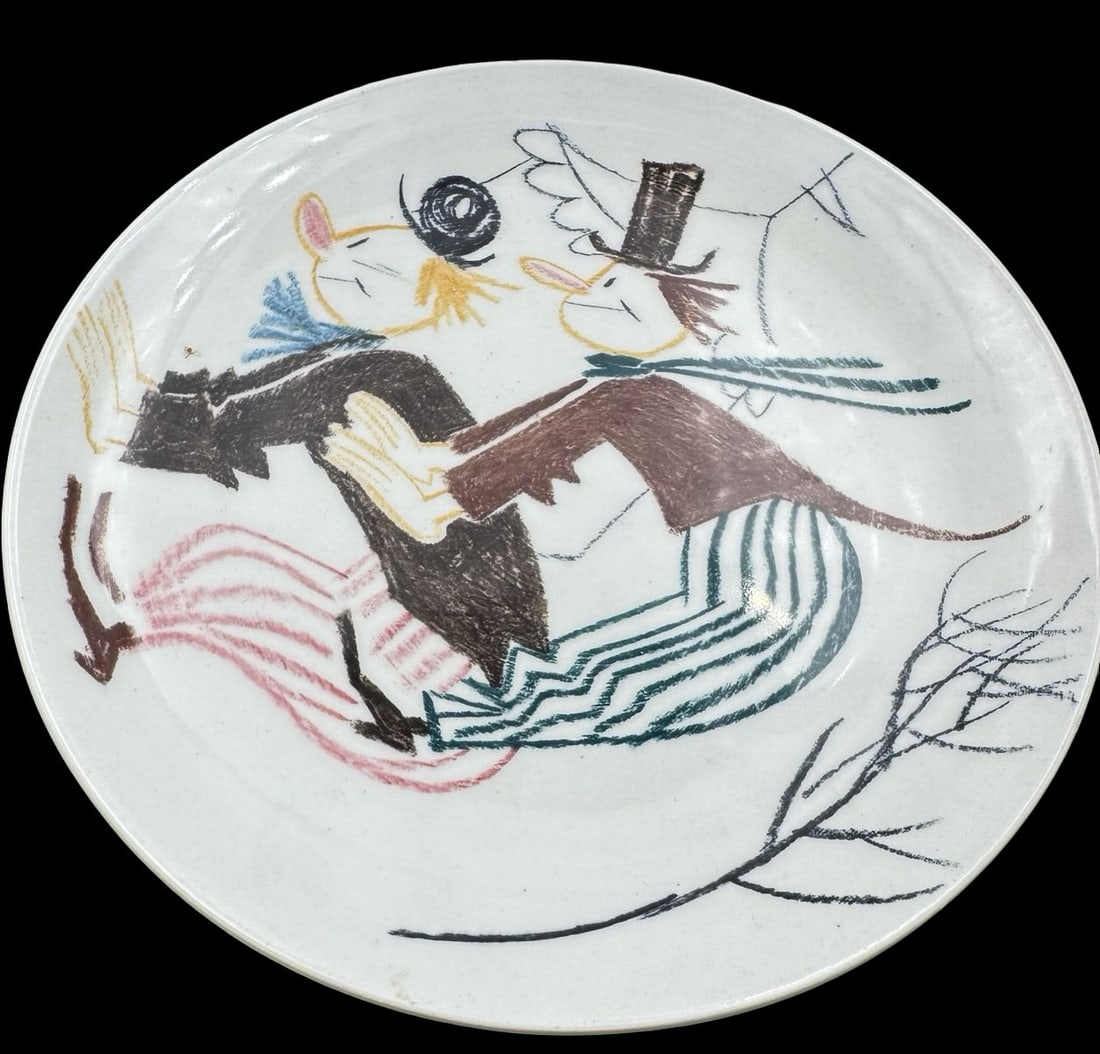 Very Rare Vintage Mid-Century MILVIA SCARPA for QUADRIFOGLIO Italy Art Pottery Plate "Jumping: Very good vintage condition. No chips, cracks or repairs. Measures approx. 8 1/8" in diameter. Marked on the bottom.