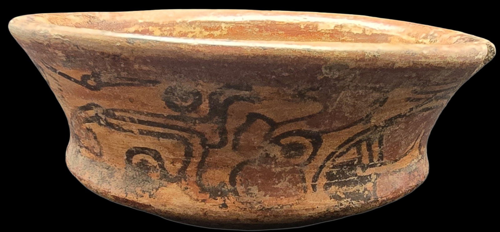 Beautiful Ancient Pre-Columbian Polychrome Pottery / Terracotta Bowl: Good antique condition with wear according to age. The frame measures approx. 2" high x 5" wide.
