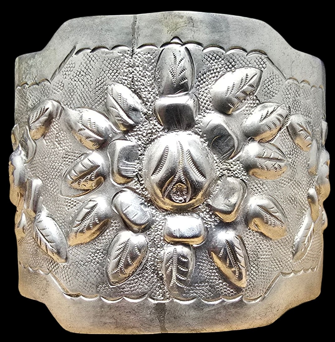 Beautiful Ornate Vintage Sterling Silver Bangle Bracelet (1 of 4)