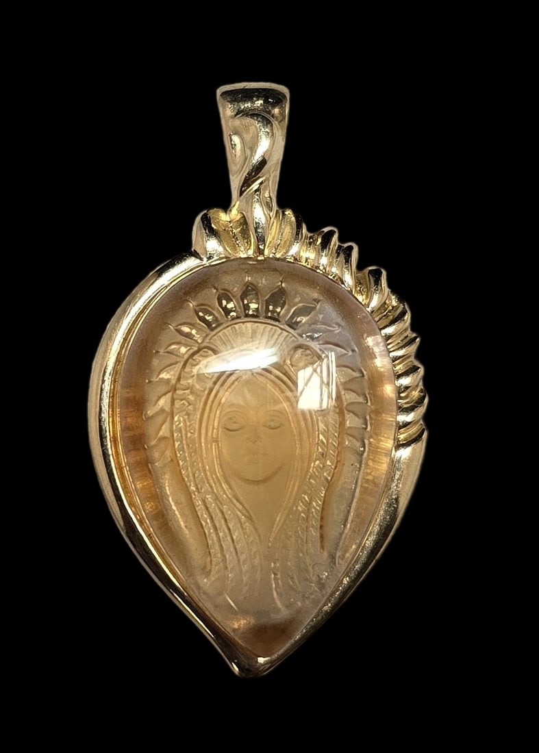 Vintage 14K Yellow Gold & Figural Hand Carved Citrine Pendant: Beautiful piece in very good antique condition. Measures approx. 1 1/2" long and weighs ca. 9 grams.