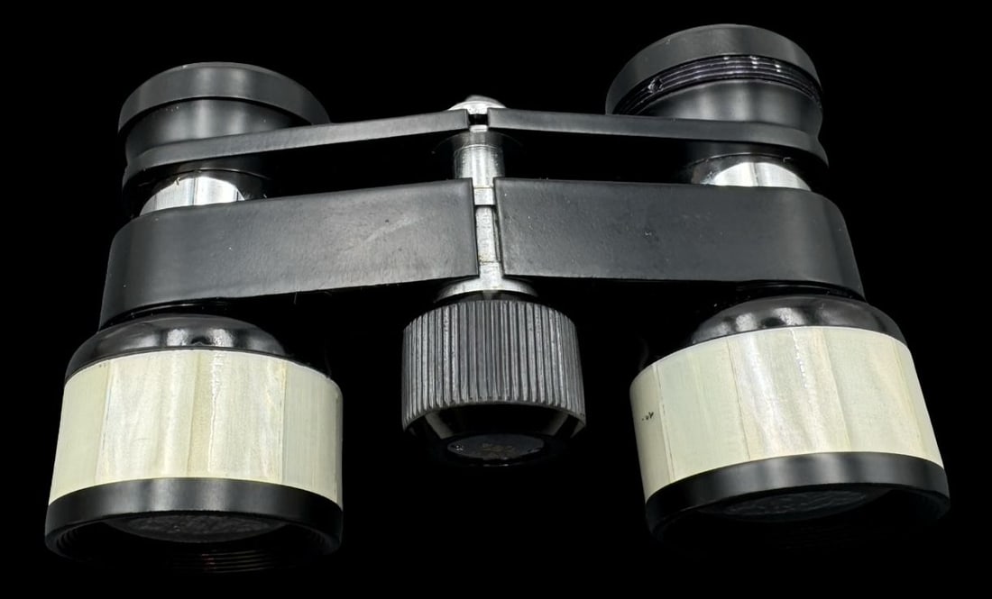 Vintage TASCO Japan Opera Glasses /w Leather Case (1 of 7)