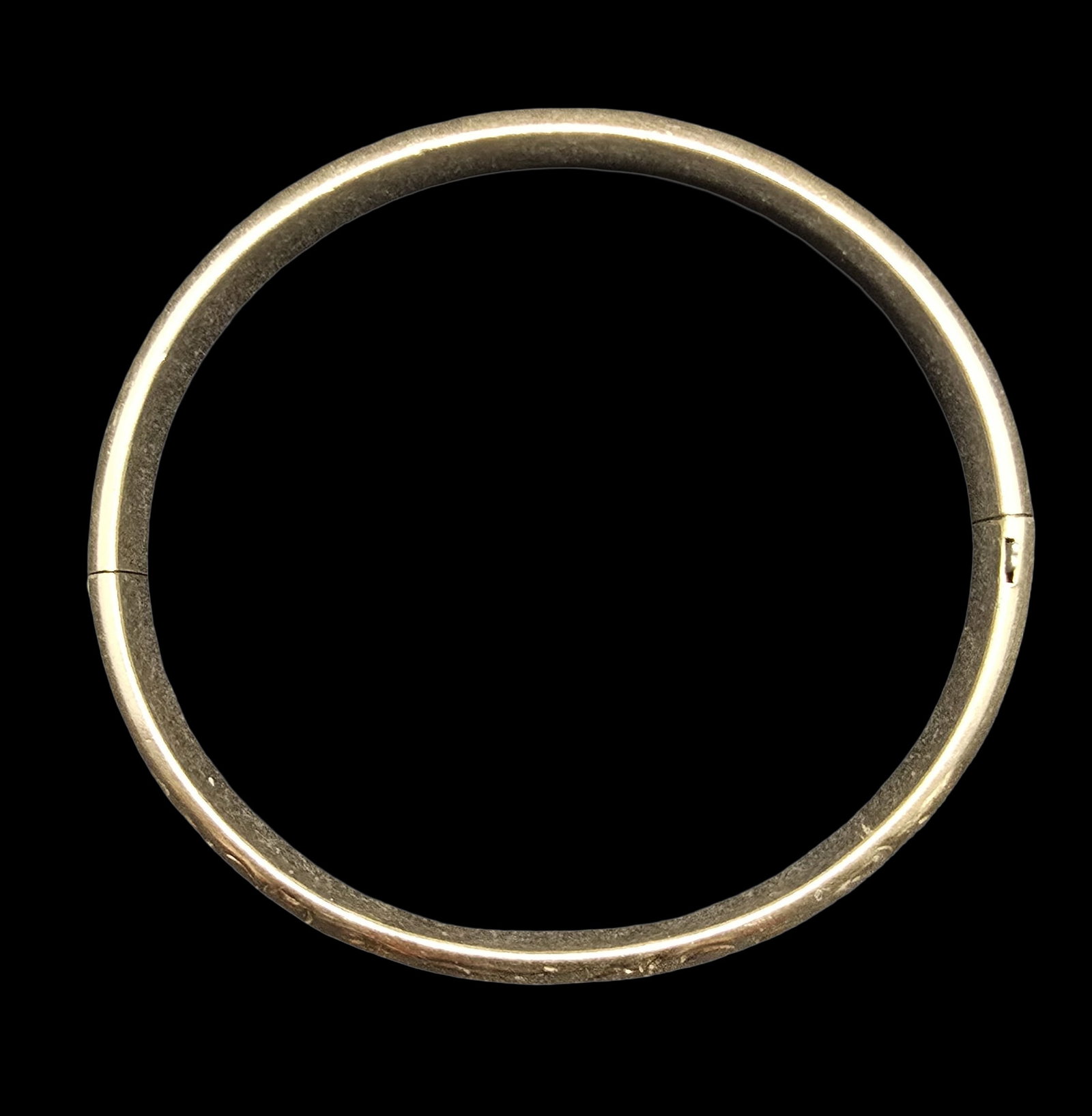 Beautiful Ornate Antique 14K Gold Filled & Engraved Flower Bracelet: Very good vintage condition with minor patina according to age. Measures approx. 2 1/2" wide and weighs ca. 11.5 grams. Marked for 14K Gold Filled