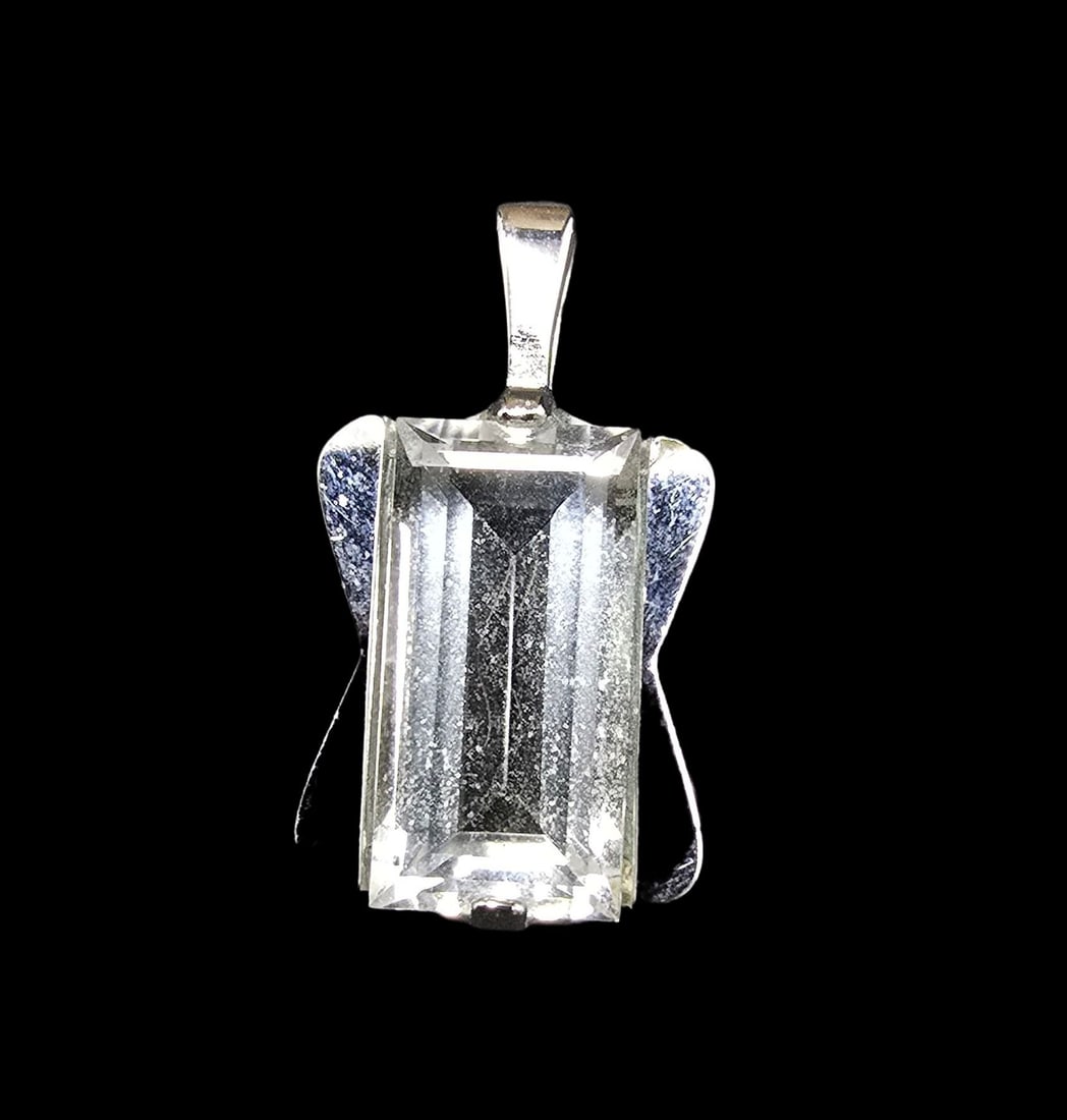 Amazing Vintage Sterling Silver & Clear Rhinestone Pendant: Very good vintage condition with minor patina according to age. Measures approx. 1/2" wide and weighs ca. 1.5 grams. Marked for Sterling Silver.